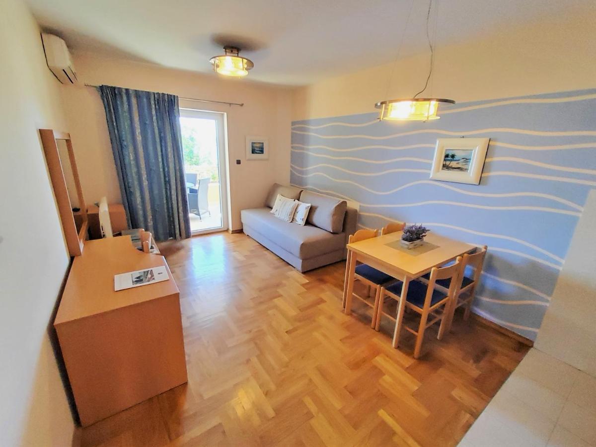 טוראני Apartments Petra I Karlo מראה חיצוני תמונה